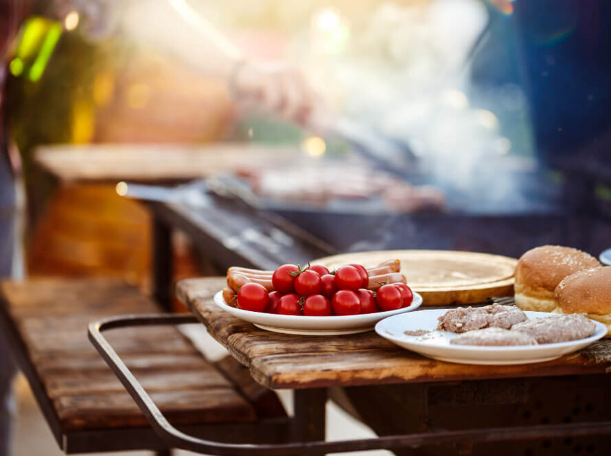 outdoor kitchen