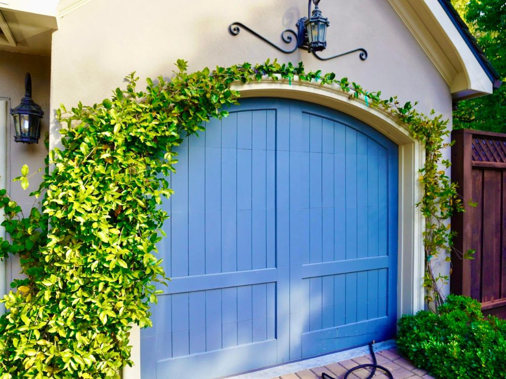 Tuscaloosa_Petrus_Landscaping_Luxury_Design_Company_Project.jpeg_Door_Design_750h