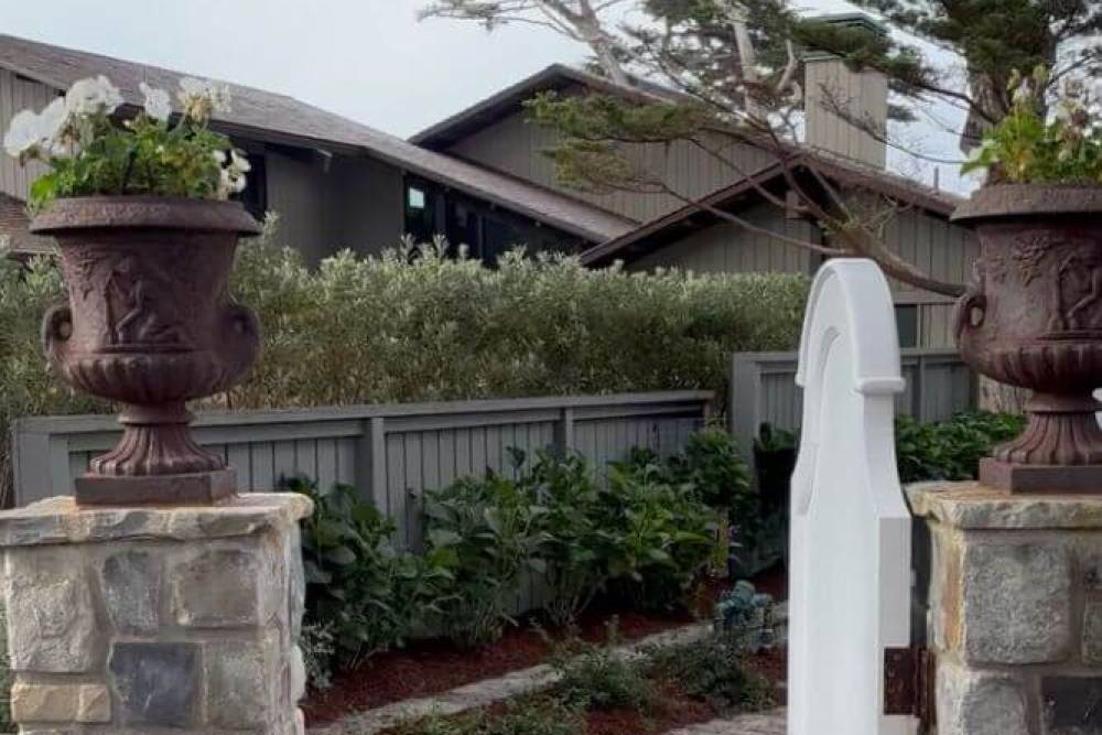 Carmel By the Sea (3)
